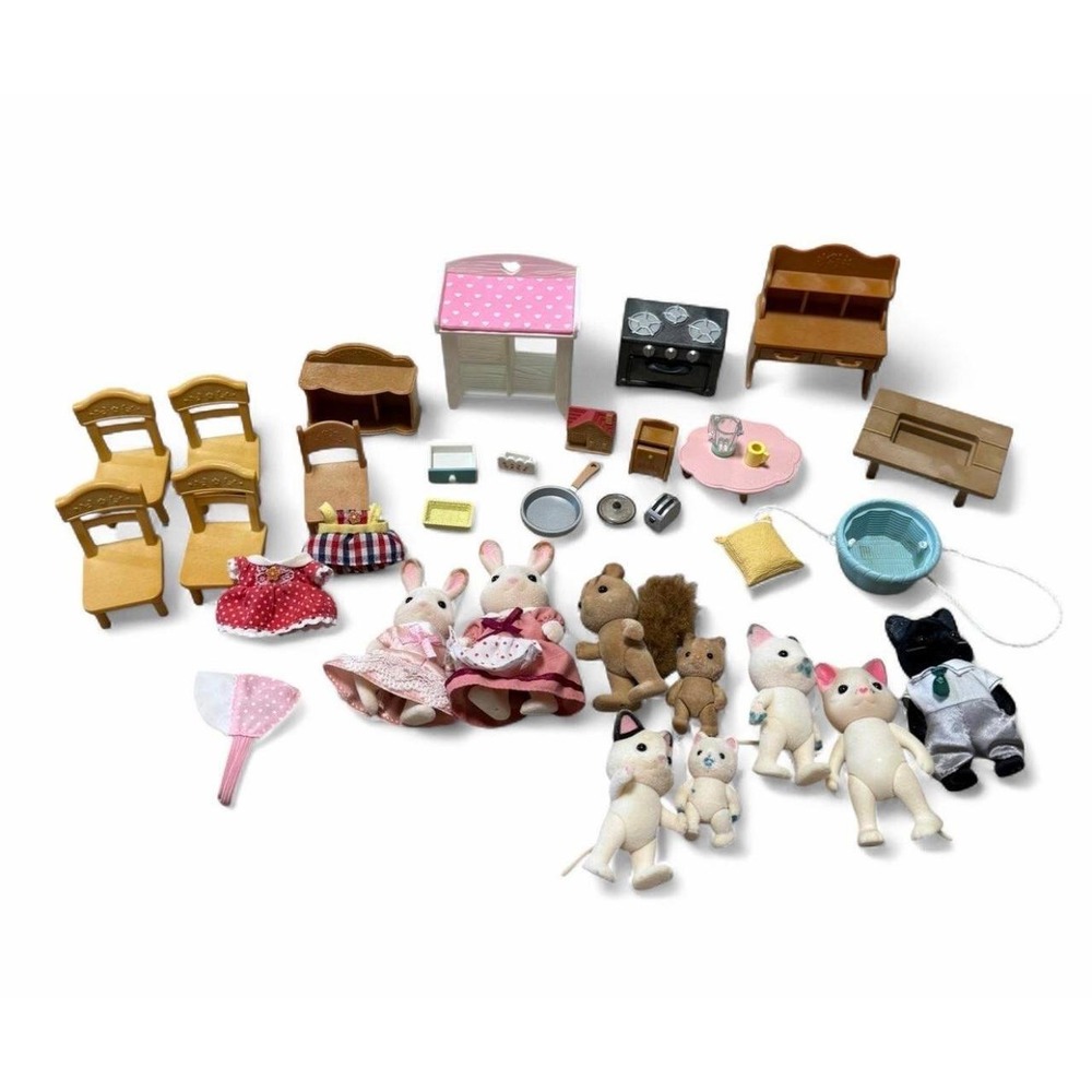 Calico Critters Sylvanian Families Lot Figures Furniture Accessories Vintage